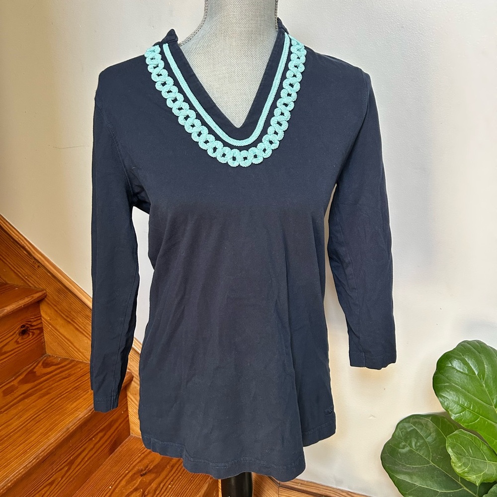 Vineyard Vines Dark Blue Blouse with Light Blue Trim